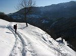 27 Peghera sullo sfondo